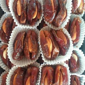 Almond Filled Dates 500g Pack